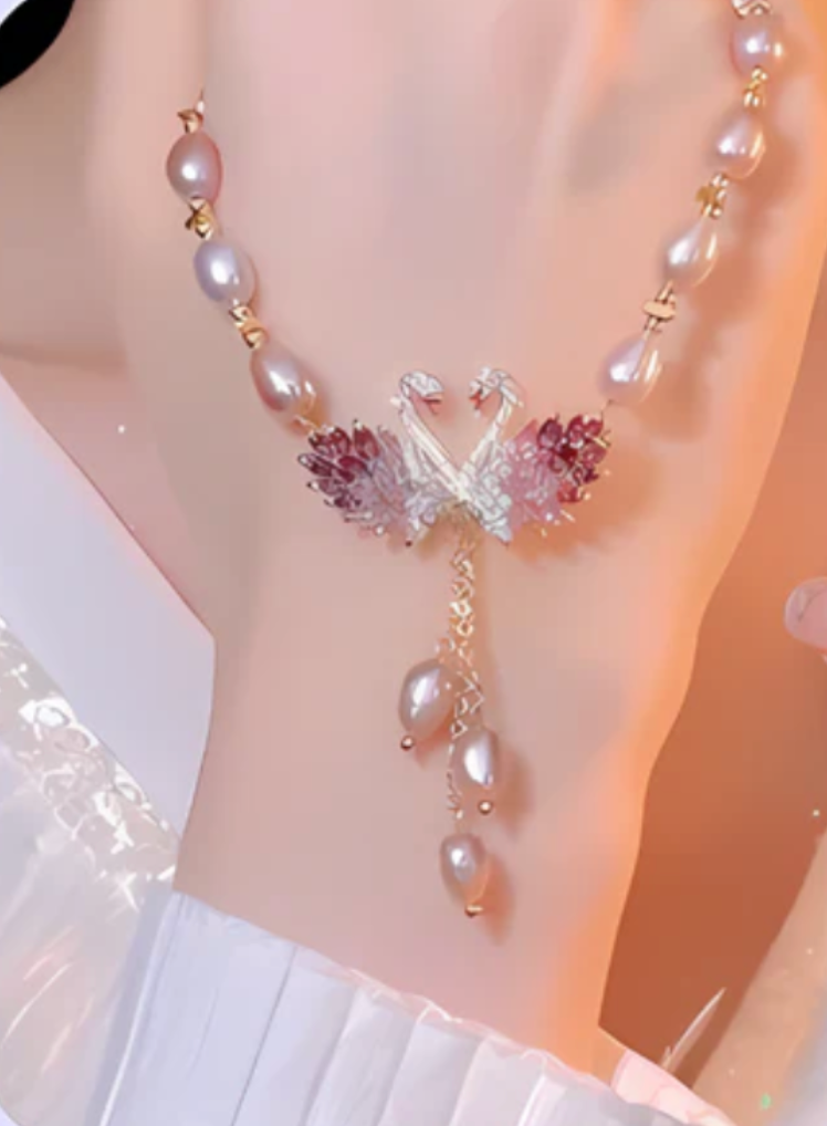 Collar Cisne Elegante