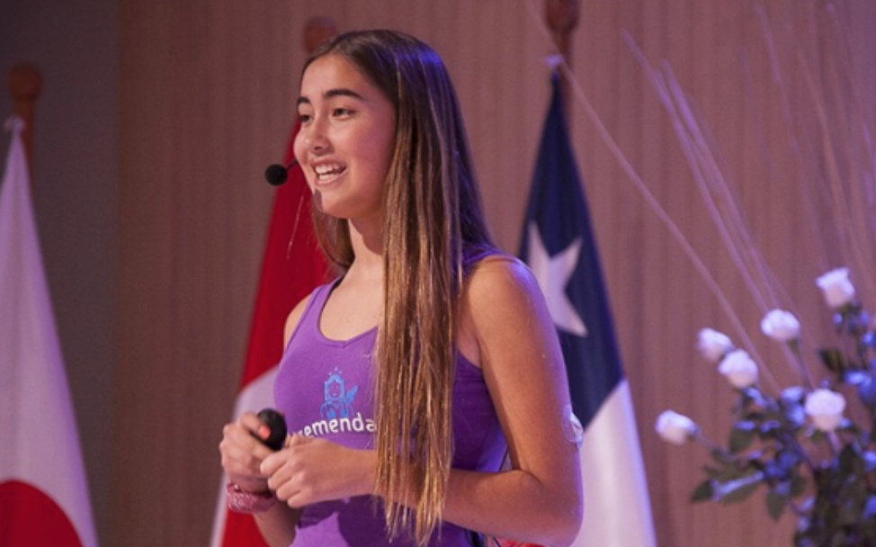 <em>María José T</em>
